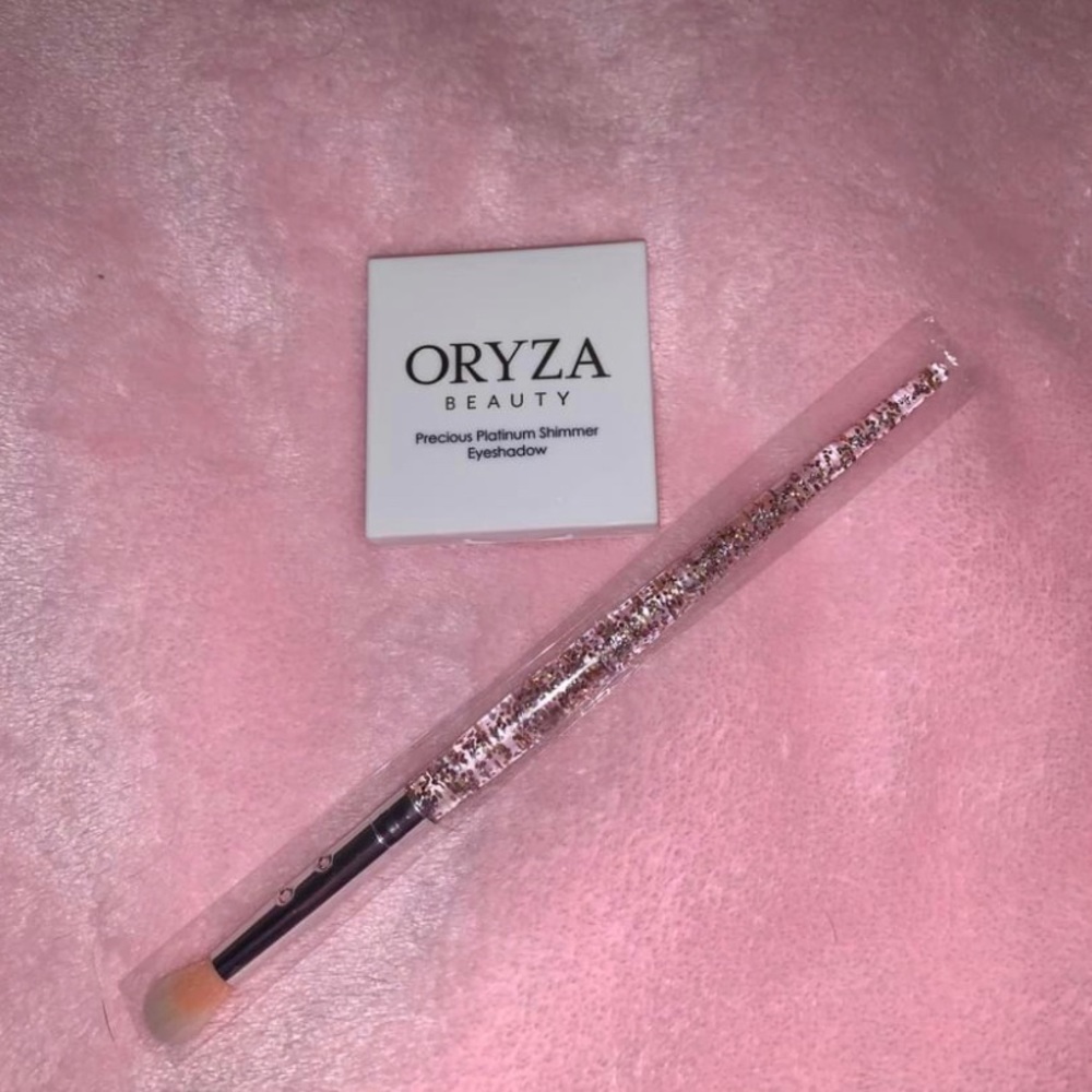 Oryza Beauty Eyeshadow Palette✨